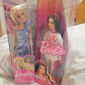 Barbie Dolls in Blue and White Outfits